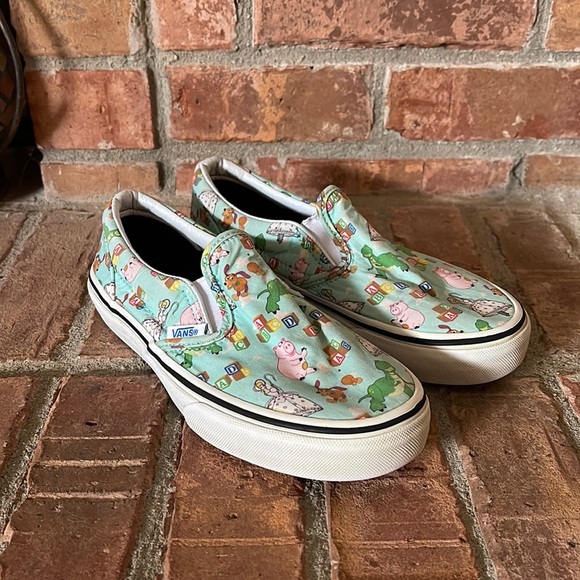 Limited Edition Vans Toy Story Andy's Toys Sneakers - Picture 1 of 8